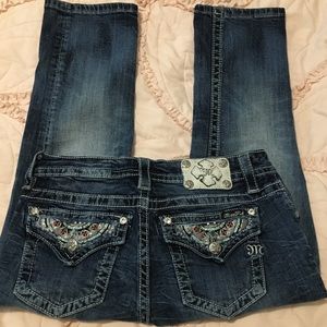 🌵 Miss Me Cropped Jeans Sz 28